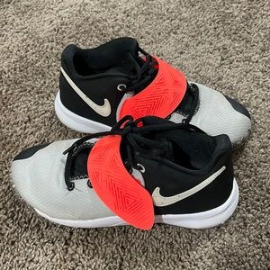 Nike size 3 youth